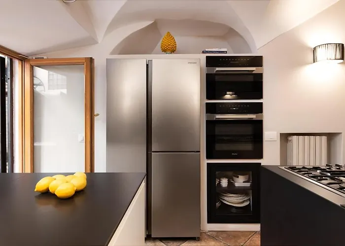 Apartment Idyllia - Luxury With Terrace Rom